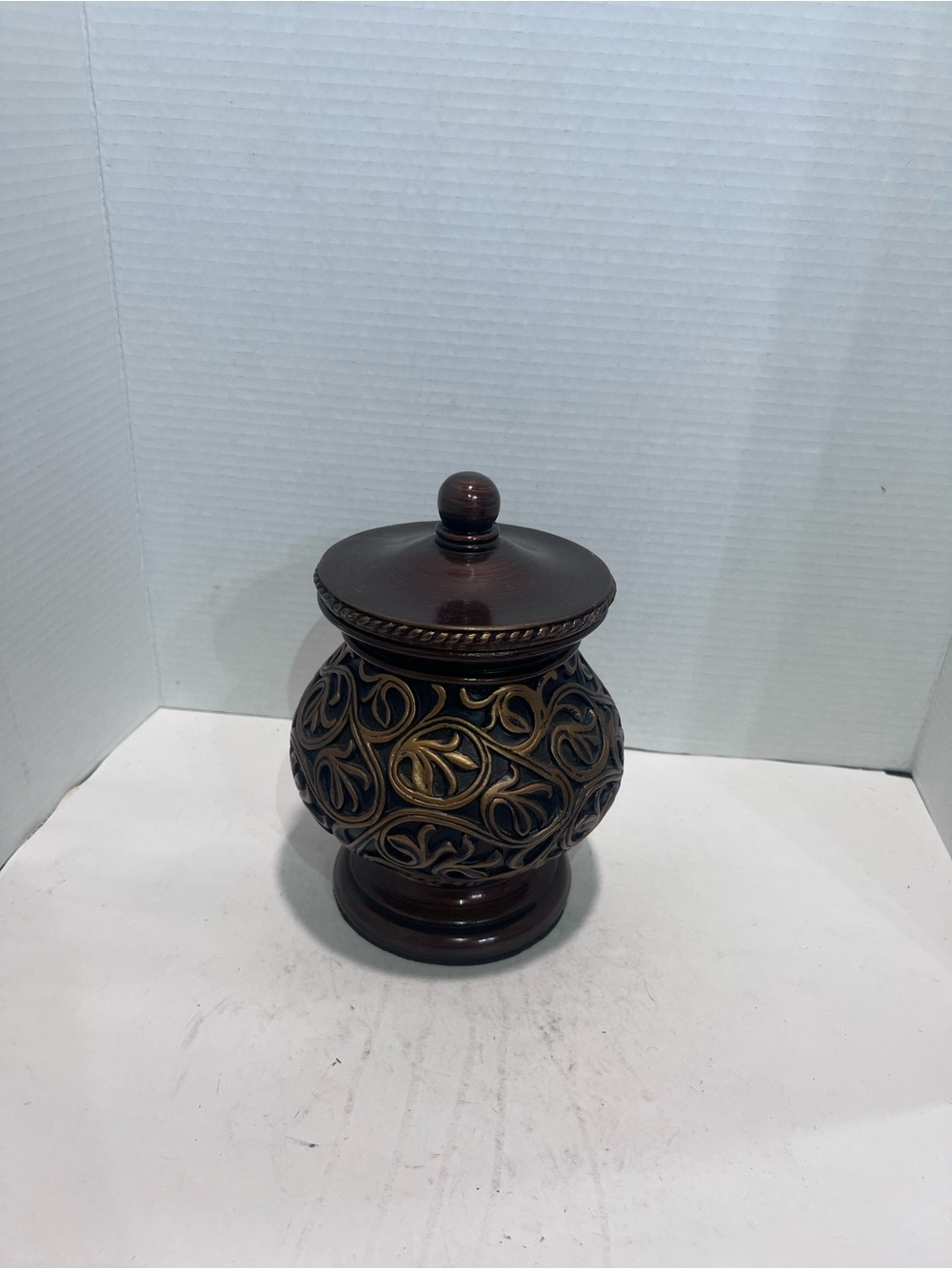 Source Unknown Brown and Gold Ornamental Lidded Jar